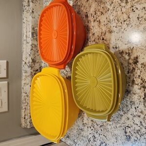New Vintage Tupperware storage bowls